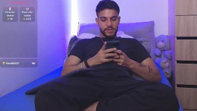 lucky_blessed live cam on Cam4