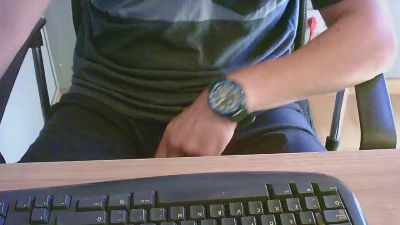 luckyluck4 live cam on Cam4
