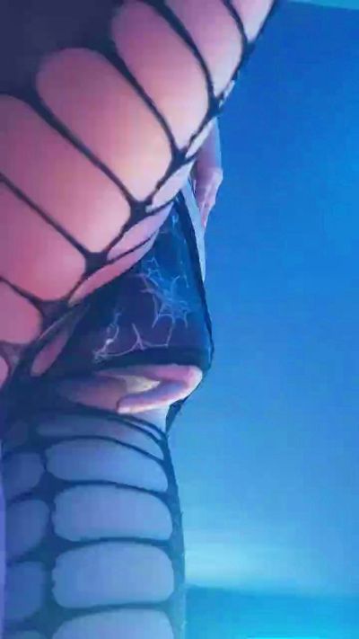 lucy321 live cam on Cam4