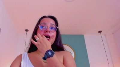 lucy_blue28_ live cam on Cam4