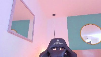 lucy_blue28_ live cam on Cam4
