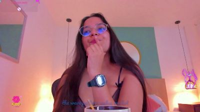 lucy_blue28_ live cam on Cam4