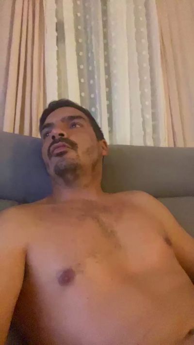 luis00es live cam on Cam4