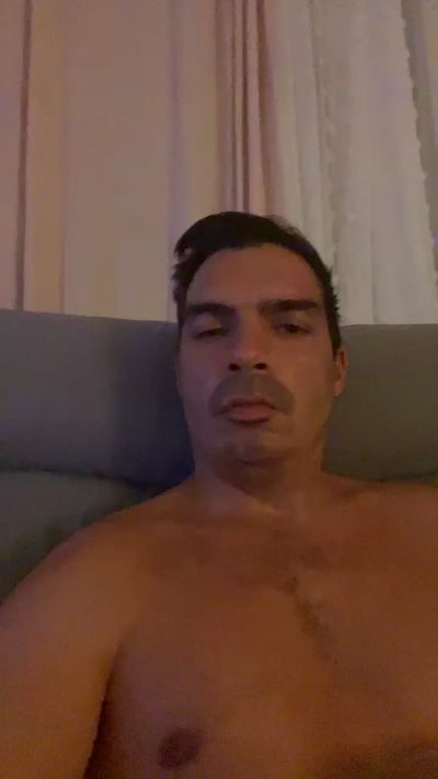 luis00es live cam on Cam4