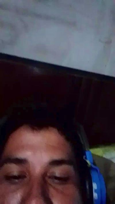 luis3963a2 live cam on Cam4