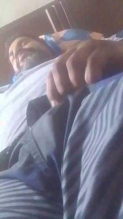 luis3963a2 live cam on Cam4