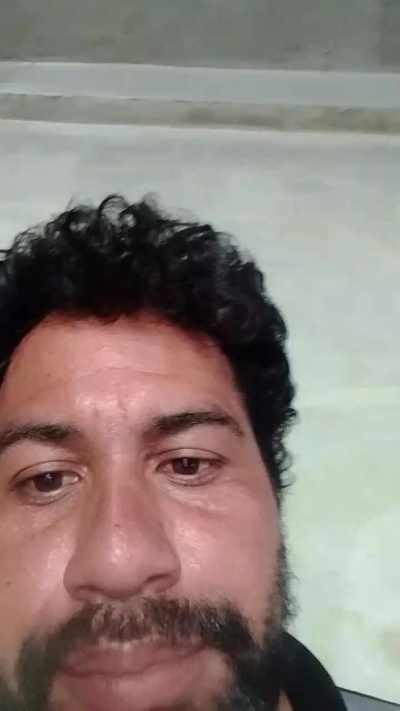 luis3963a2 live cam on Cam4