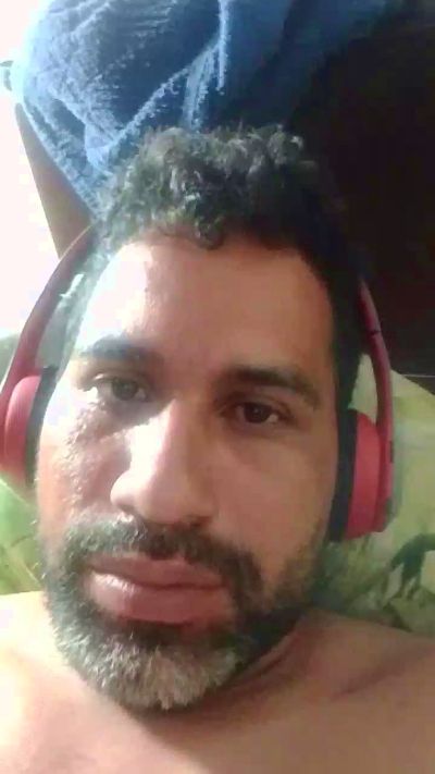 luis3963a2 live cam on Cam4
