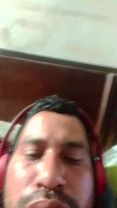 luis3963a2 live cam on Cam4