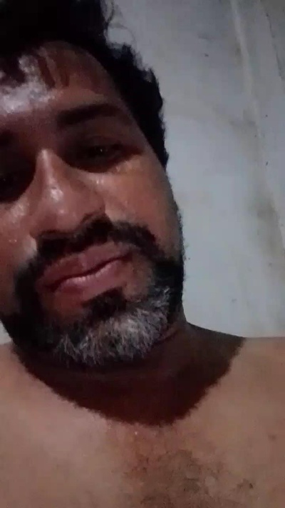luis3963a2 live cam on Cam4