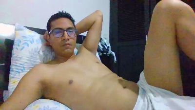 luis_thebig live cam on Cam4