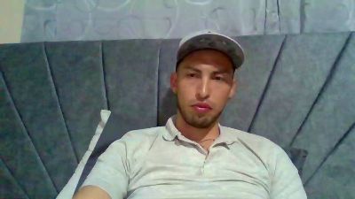 luis_vergon_ live cam on Cam4