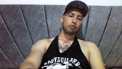 luis_vergon_ live cam on Cam4