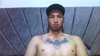 luis_vergon_ live cam on Cam4