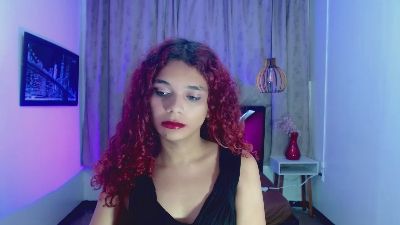 luisa__torres live cam on Cam4