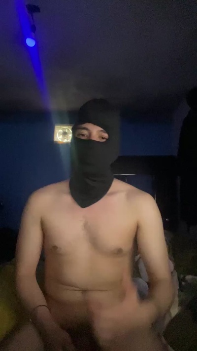 luisr3xxx live cam on Cam4
