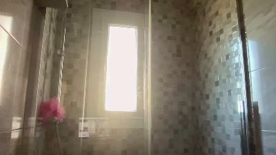 luisvs9992 live cam on Cam4