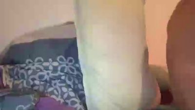 luisvs9992 live cam on Cam4
