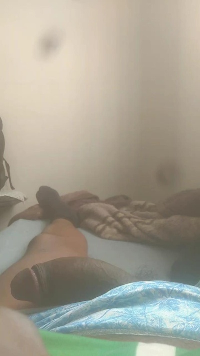 luiz1919 live cam on Cam4