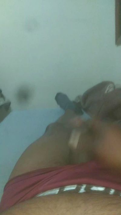 luiz1919 live cam on Cam4