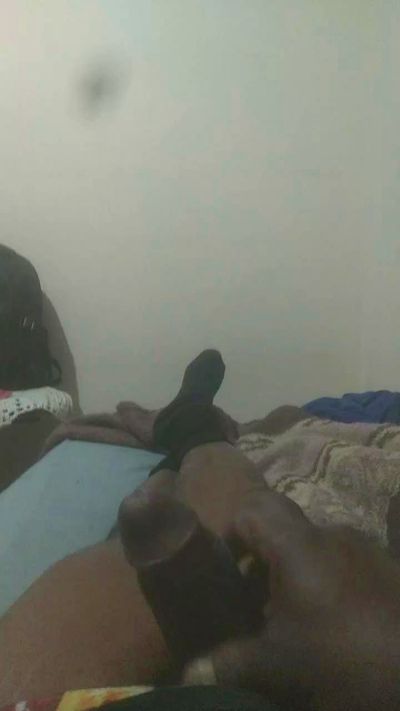 luiz1919 live cam on Cam4