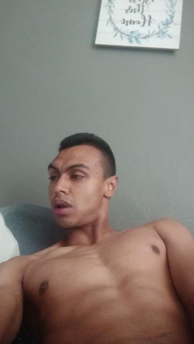 luk204 live cam on Cam4