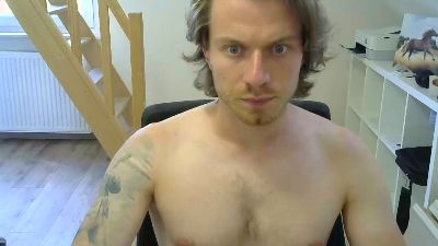 lukas480 live cam on Cam4
