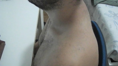 lukasz090 live cam on Cam4
