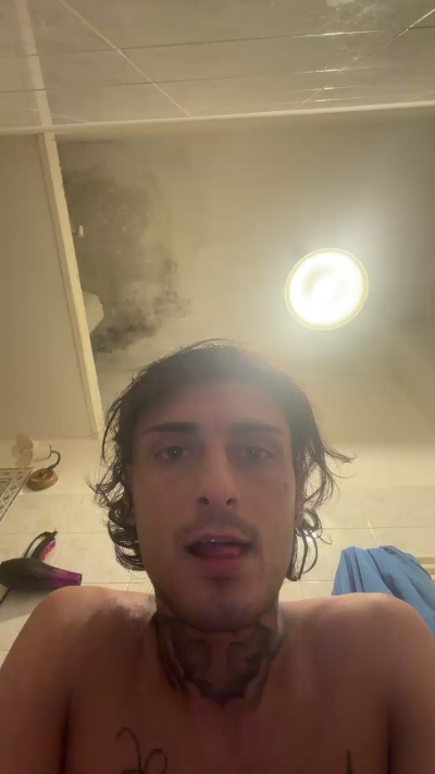 lukettosanba live cam on Cam4