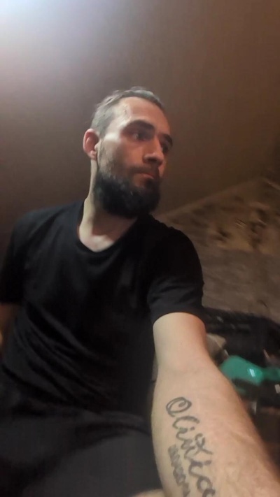 lukiMcz420 live cam on Cam4