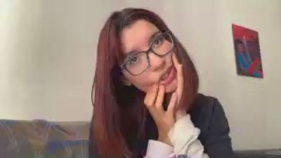 lulariccii live cam on Cam4