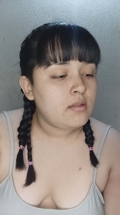 lulu_19_hot live cam on Cam4