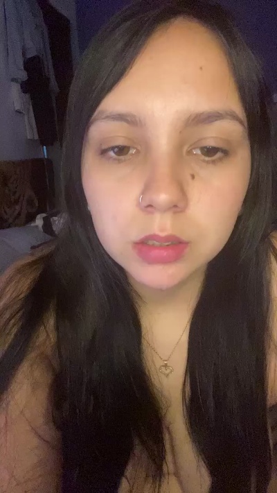 lulu_hott4 live cam on Cam4