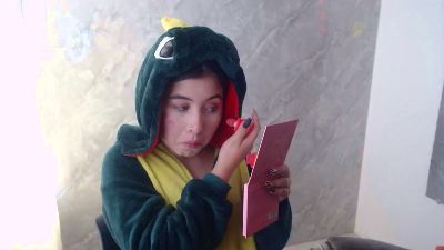 luluqueen69 live cam on Cam4