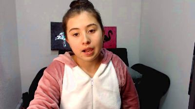 luluqueen69 live cam on Cam4