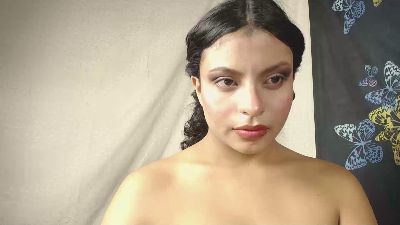 luluupeach69 live cam on Cam4