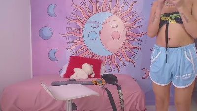luna_hoott live cam on Cam4