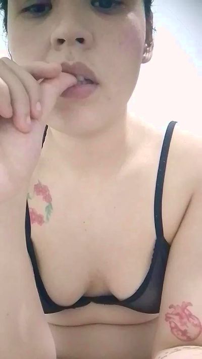 luna_lexi_hot live cam on Cam4