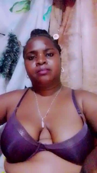 lunah5 live cam on Cam4