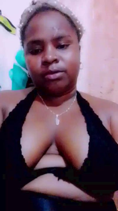 lunah5 live cam on Cam4