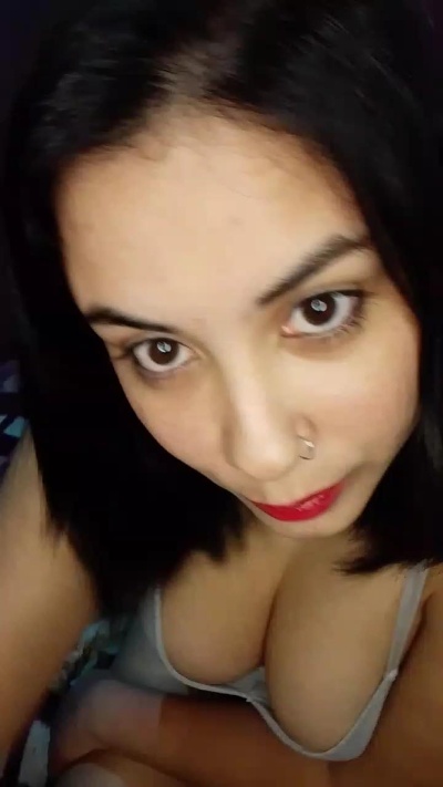 lunalove27 live cam on Cam4