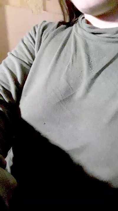 luney5 live cam on Cam4