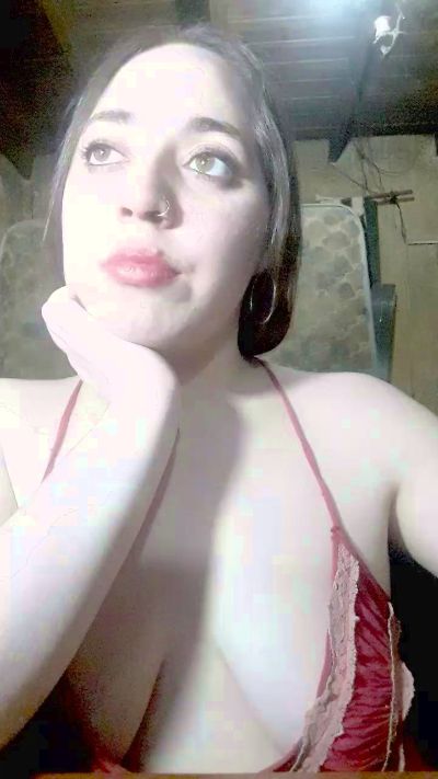 luney5 live cam on Cam4