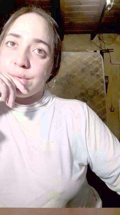 luney5 live cam on Cam4
