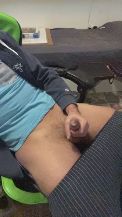 lunghibiondi live cam on Cam4