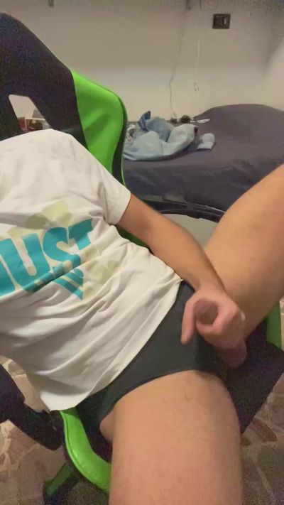 lunghibiondi live cam on Cam4
