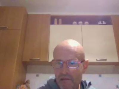 lungoelargo5 live cam on Cam4