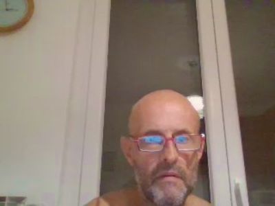 lungoelargo5 live cam on Cam4