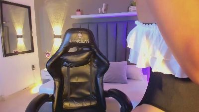 lunna_celeste live cam on Cam4