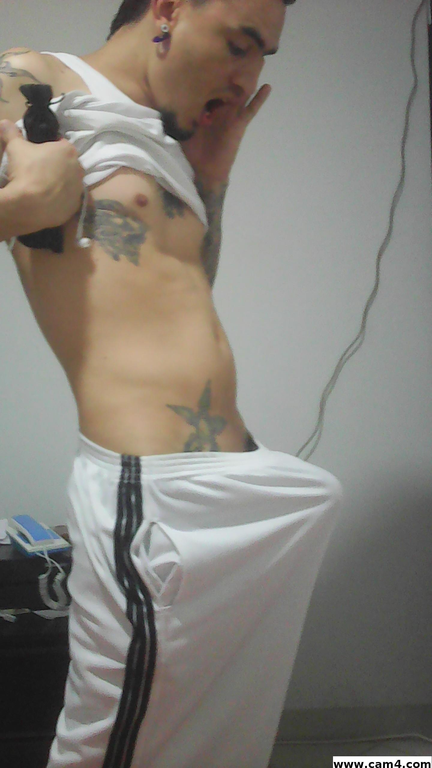lustful_lord live cam on Cam4